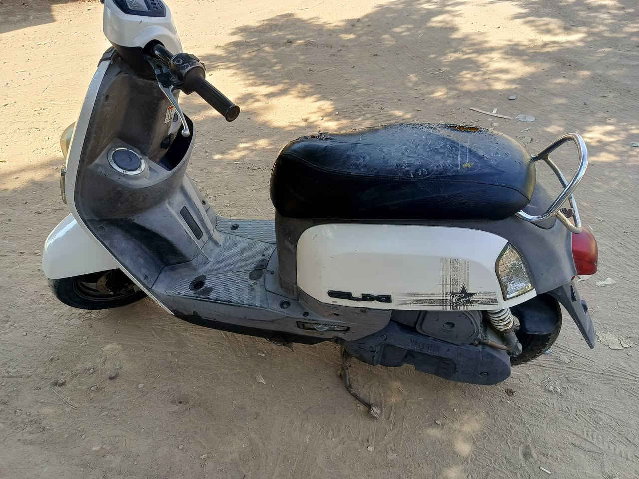 بوليس رمبه استعمال ٣ اشهر 
مكان الدراجه بابل قضاء الهاشميه 
للتواصل واتساب او الاتصال بالرقم ***********
