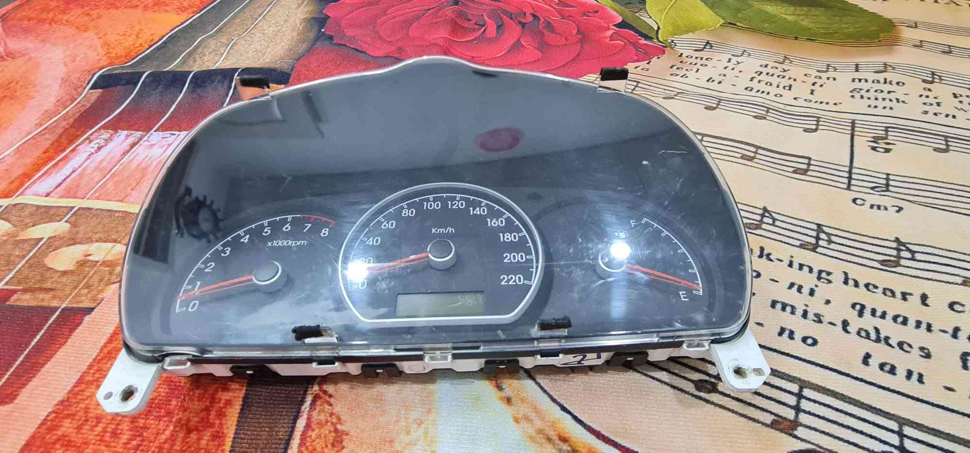 مال قصه جديد ٢٠١١ شرط شغال *********** السعر ٨٠ الف اخو البلاش
