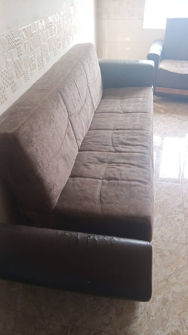 كنب • للبيع