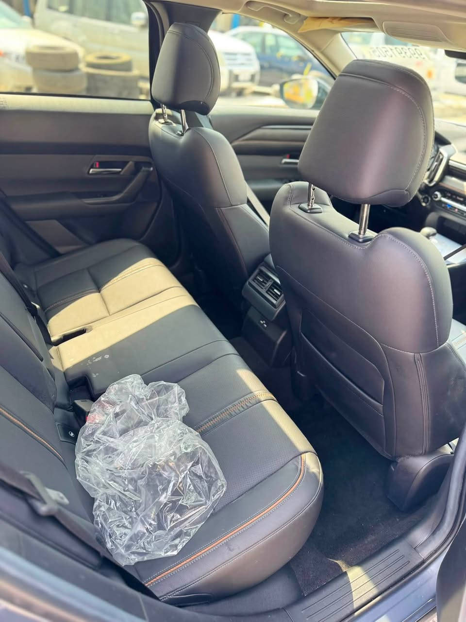 سلام عليكم 🌹
🚘 للبيع فقط – بدون مراوس
مازدا CX-50 وارد أمريكي 🇺🇸

🔹 محرك 2500 تنفس طبيعي
🔹 فول مواصفات داتاشو وسماعات بوص
🔹 دبل + أكسل
🔹 بانوراما
🔹 تدفئة وتبريد كشنات
🔹 تبريد قطعتين
🔹 Auto Hold
🔹 رادار + توقف ذاتي
🔹 داخلية جلد
🔹 وغيرها الكثير من المواصفات ✨

📌 الحالة:
فقط جاملغ وبنيد كلير أمريكي، بدون دواخل أو إيرباك، فقط ستيرن تبديل بلادي.
📍 ماشية 19 ألف ميل فقط
🔢 رقم كاتي، تترقم شمالي فقط

💰 السعر: 210 ورقة
🤝 مجال بسيط جداً للشراي

📍 المكان: كلار
📞 ***********

للمهتمين فقط، السيارة تستاهل المشاهدة والمعاينة. 🔥
