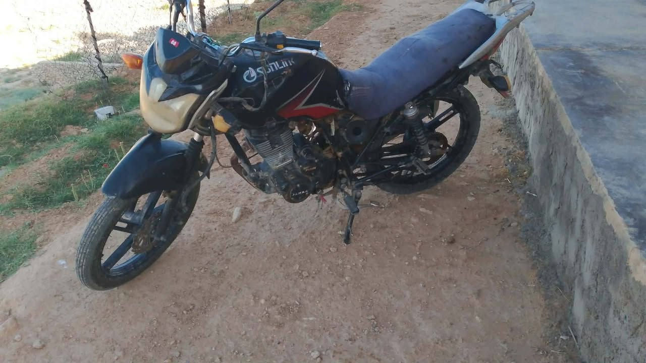 يابه من رخصت الادمن ماطور جمره موديل 2017لماطور بس يرادله ترتيب ولماطور مكمرك سعر 400وبيه مجال الرقم‏‪***********‬‏وجماعت 300اعبرو لمنشور

