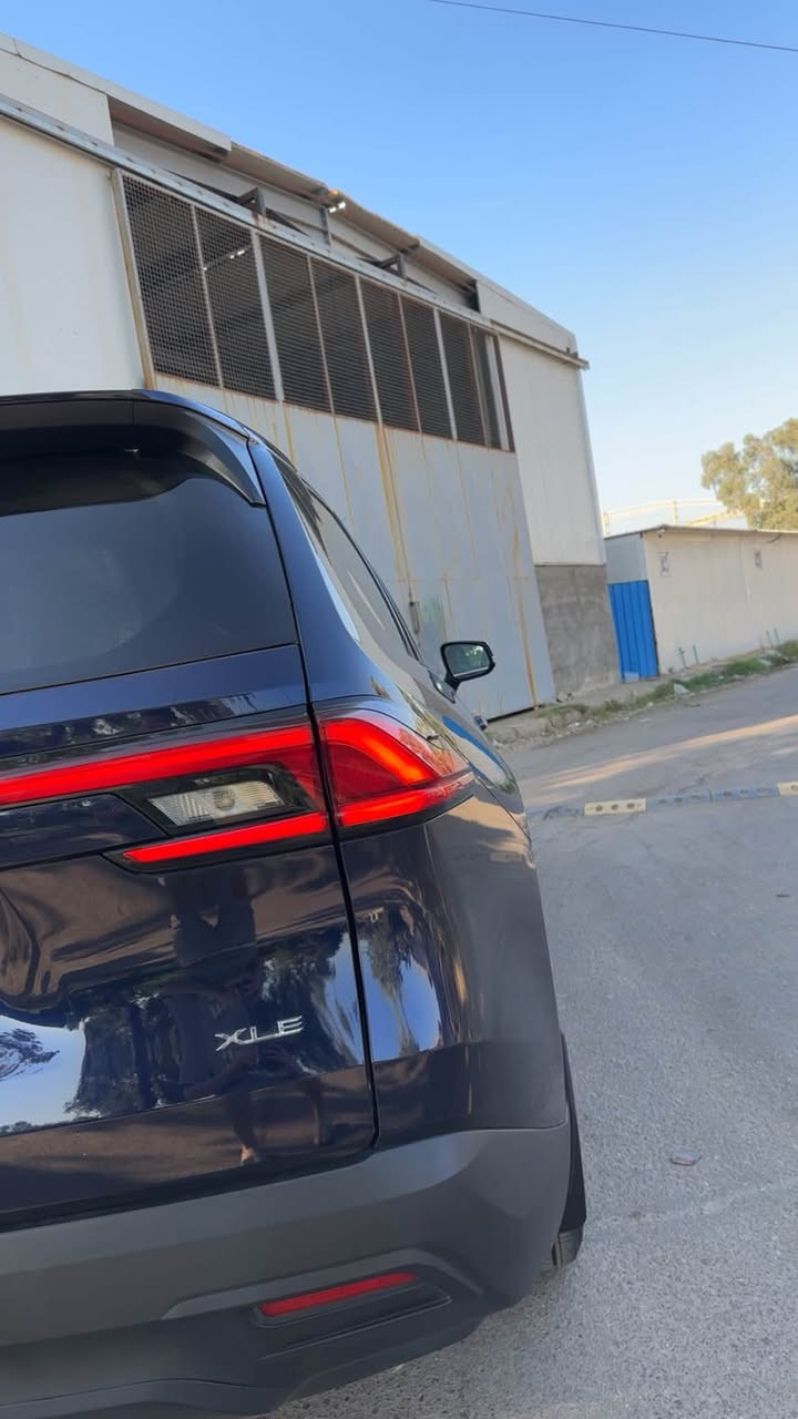 السلام عليكم للبيع بدون صبغ
تيوتا كراند هايلاندر 2024 بدون صبغ

مواصفات xle

ماشيه 19000

تبديل بابتين نفس اللون 

7 راكب 

رقم بغداد

السعر 36000$ 

بدون صبغ

رقم

***********

مواصفات

شاشه

كامره 

بصمه

دخول ذكي

رادار امامي 

رادار خلفي

وادار جانبي

نقطه عمياء 

جلد

تدفئه كراسي

ثلاث قطع تبريد 

صندوق كهرباء

وضعيات قياده ايكو سبورت نورمال

داخل جلد بيجي

السياره جديده ونطيفه
