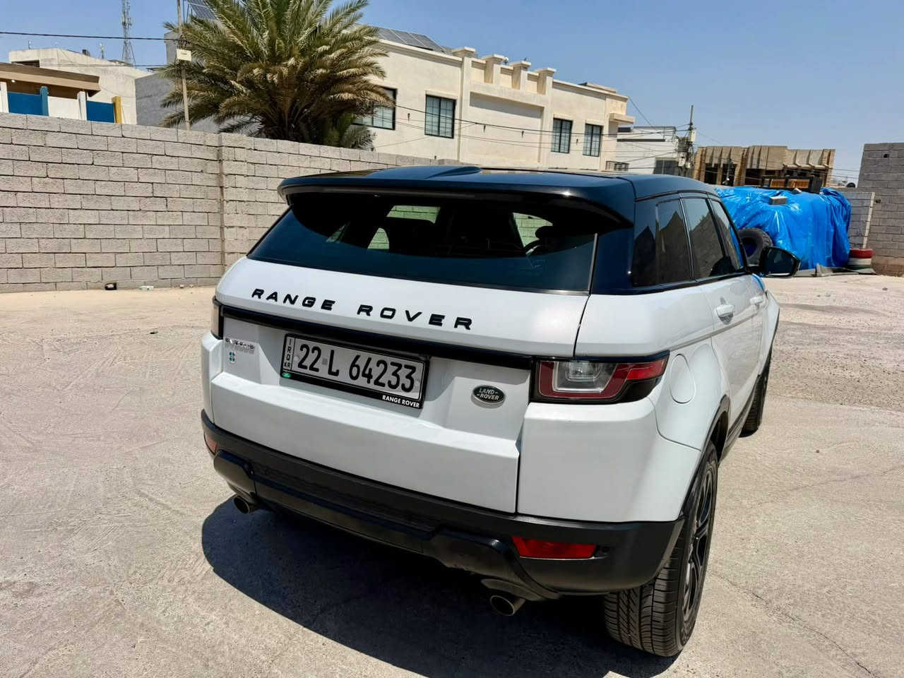 RANG ROVER EVOQUE  
مودیل 2016
شرکە سردار ـ اربیل
فول مواصفات
المسافة المطوعة 76 mile ماوەی ڕۆیشتن
محرک 2.0 تیربو ـ مفتوح بس بشرط
1 قطعة صبغ بجم و خلف كبس (جاملغ  امامی سائق )
1 مکان صغیر تعدیل بارد
پانۆڕاما
سقف اسود بلادی
شاشە و کامیرا
مقاعد جلد
مقاعد امامیة هیتر
فتح جامات عن طریق ریموت
تحکمات ستیرن فول
لایت اوتو
لایتات فول LED 
کیر ـ محرک ـ تبرید ـ تحویل بشرط
رقم و سنوی جدید لـ 2031
سعر : 170 ورقە و مجال قلیل
مکان السیارە : اربیل
***********
واتساب + فایبر أربيل, العراق

