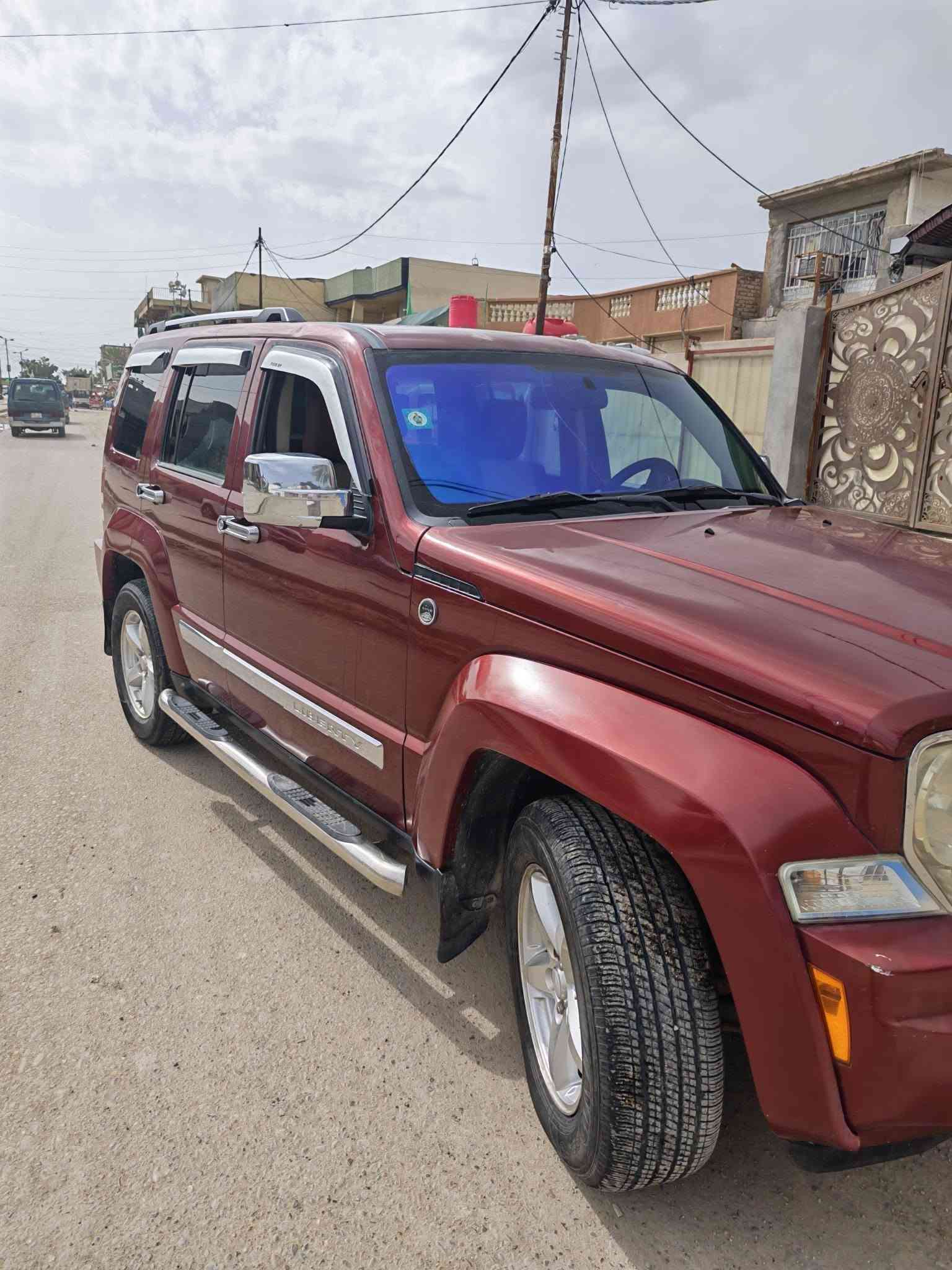 السعر 85$ ورقة 
للاستفسار .
***********
جيب لبرتي للبيع الرقم بغداد خصوصي تحويل ثاني يوم السيارة ماشية 140الف السيارة نظيفة جداً كير محرك قطعة وحدة فقط الباب مالسايق والجاملغ فقط كلير حجم المكينة 6V 3.7 تم تاير جديد عنواني بغداد المحمودية

