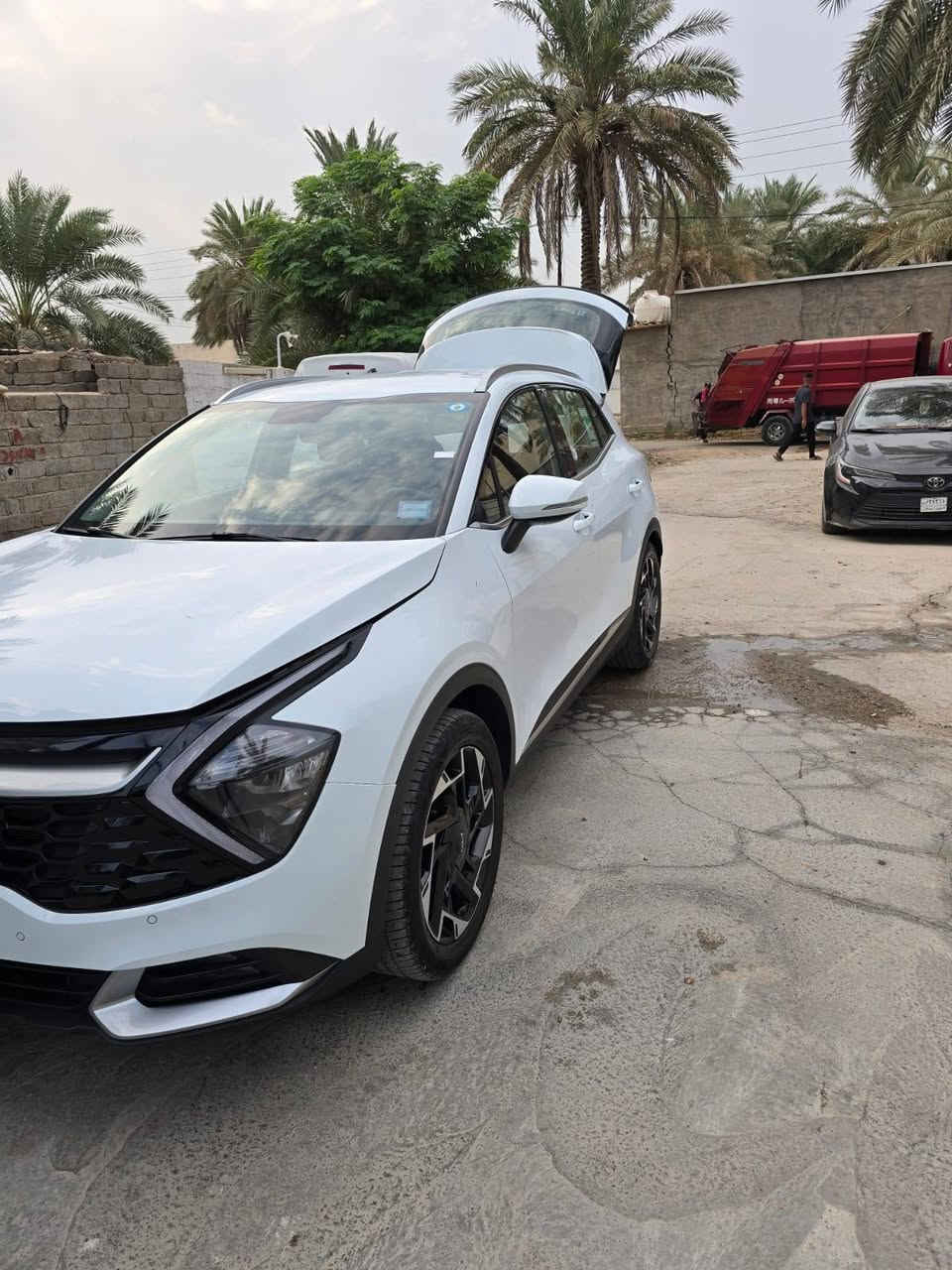 اسلام عليكم مكلف بنشر اسبورتج خليجي ٢٥ مكفوله للبيع مكانها بغداد الدوره البعيثة رقم صاحب السياره ***********
