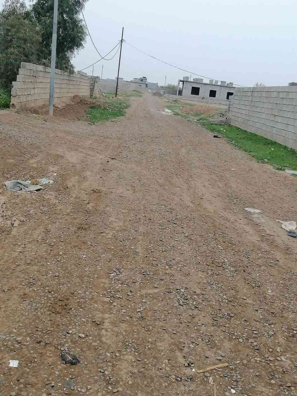 قطعه ارض للبيع مساحه 230 خلف قاعة ليان
سعرها 5 ونص وبيها مجال ***********

نص مكتوب في الصور:
- البحث هنا ضبط عنوان المنزل المطاعم معالم الجذب السياحي Google Maps محليات استكشاف محفوظاتك مساهمة ٠٣٧
- البحث هنا ضبط عنوان المنزل المطاعم معالم الجذب ا مطعم ومشويات ماشاء الله قاسم النعيمي قاعة ليان للأعراس والمناسبات تم عرضها مؤخرا محطة كهرباء المظهورية Google Maps ٠٣٧ محليات مساهمة محفوظات استكشاف
- معالم الجذب المطاعم ضبط عنوان المنزل البحث هنا Google Maps ٠٣٧ محليات مساهمة محفوظاتك استكشاف