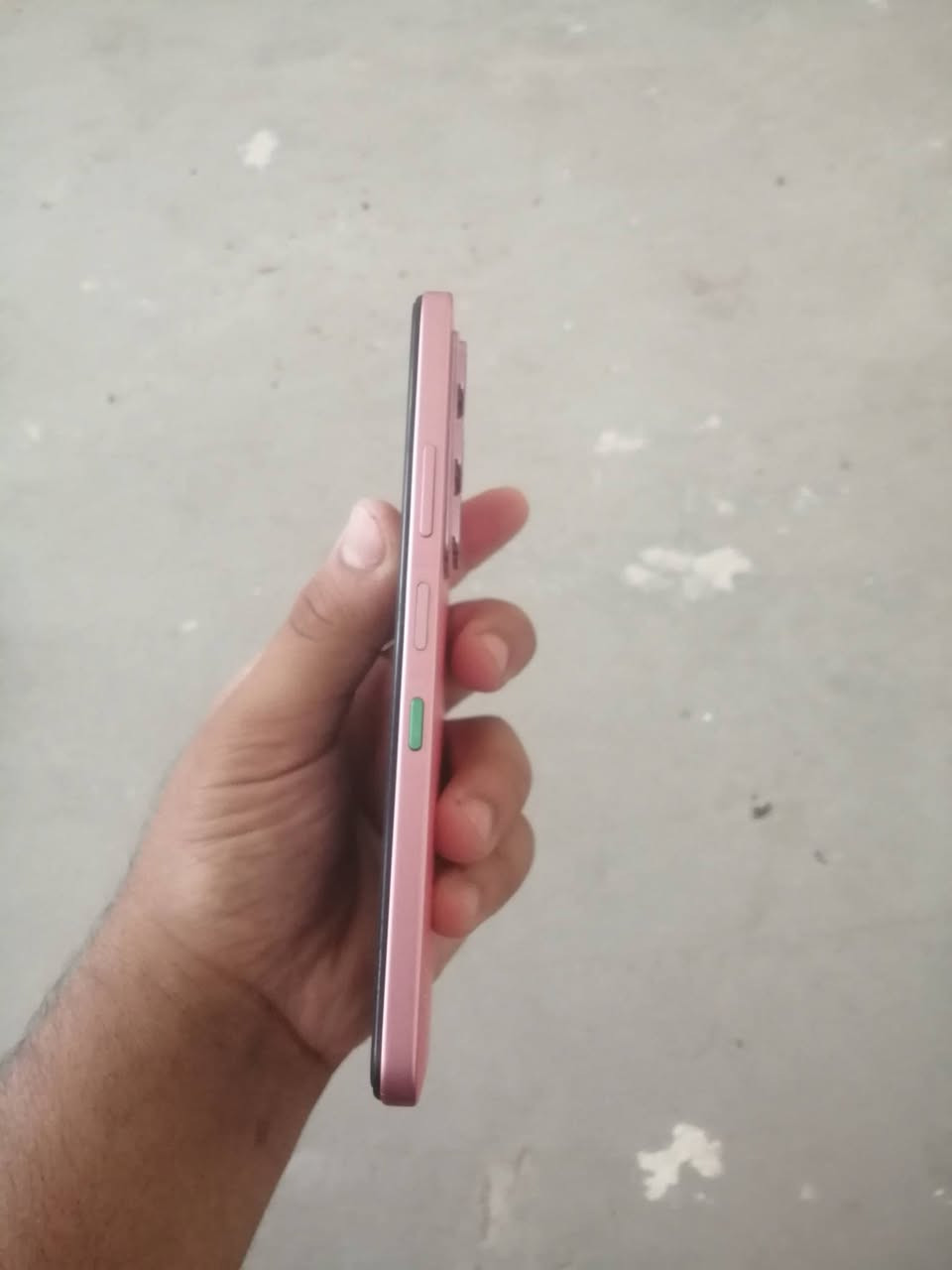 جهاز نضيف عله وضع الشركه مراوس ايفون 
او ريدمي نوت 8 ابرو حته اذه تعبان
***********مكان طارميه
