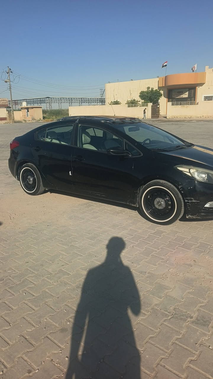 السلام عليكم كيا فورتي 16 امريكي بيهئ صبغ أقل الحزام بدون دواخل رقم اربيل دولي بسمي سنويه مجدده مكينه كير حداديه تبريد تخم تاير خير من الله السعر 93 مكان كربلاء للستفسار ***********
