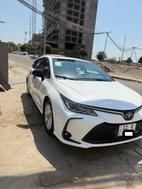 كورلا للبيع موديل 2024 هايبرد ماشيه 44 الف تبريد قطعتين فتحه سقف بيهه ...