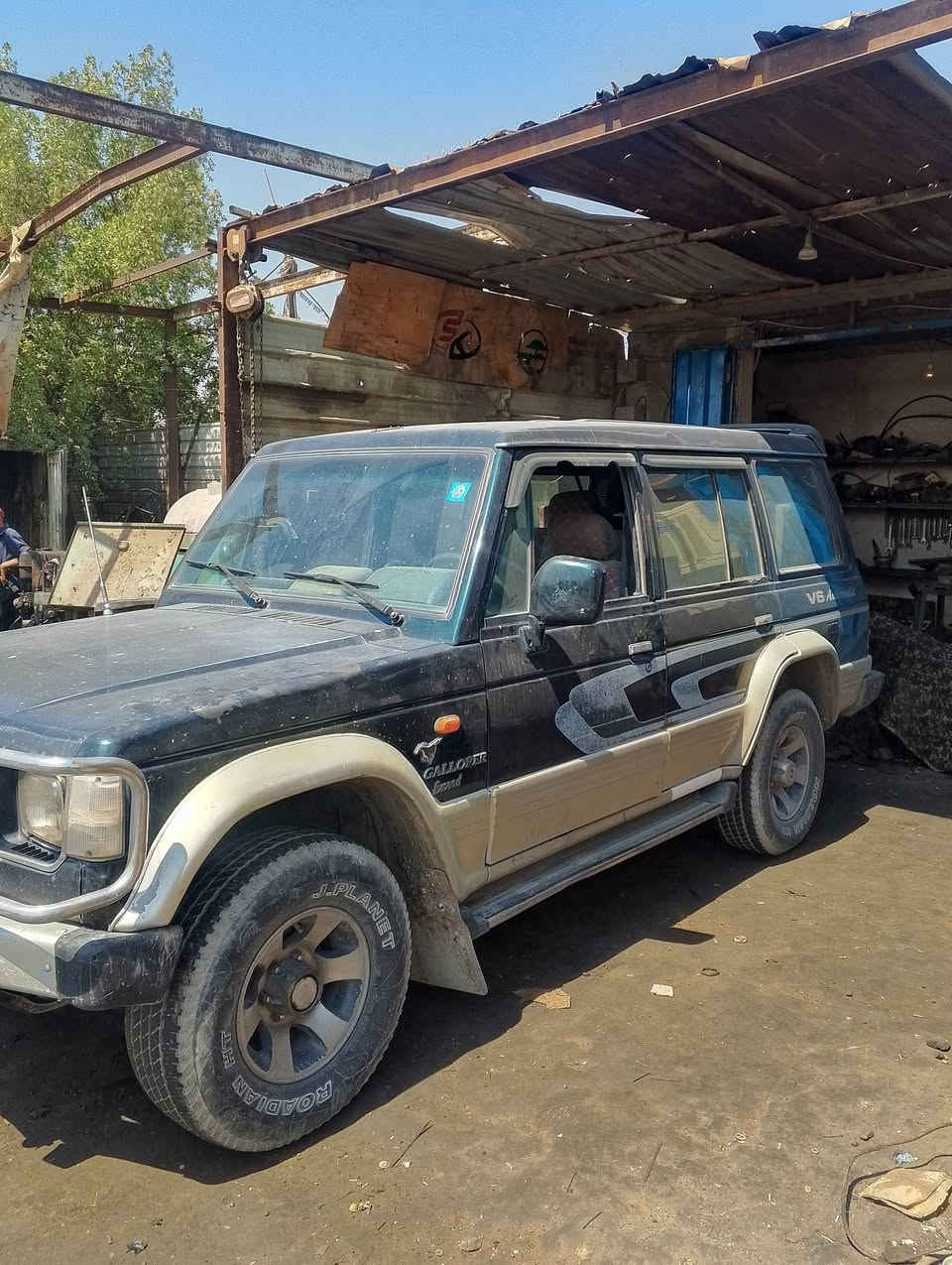 كالوبر كير عادي محرك ستاركس كاز يبخر سياره باسمي سنويه لغايه 30 بدون صبغ بلاد سياره ما مشتغله عبريه استخدام شخصي سعرها 50$ وبيها مجال بغداد كسره وعطش قاسم أبو الكرينات ***********
