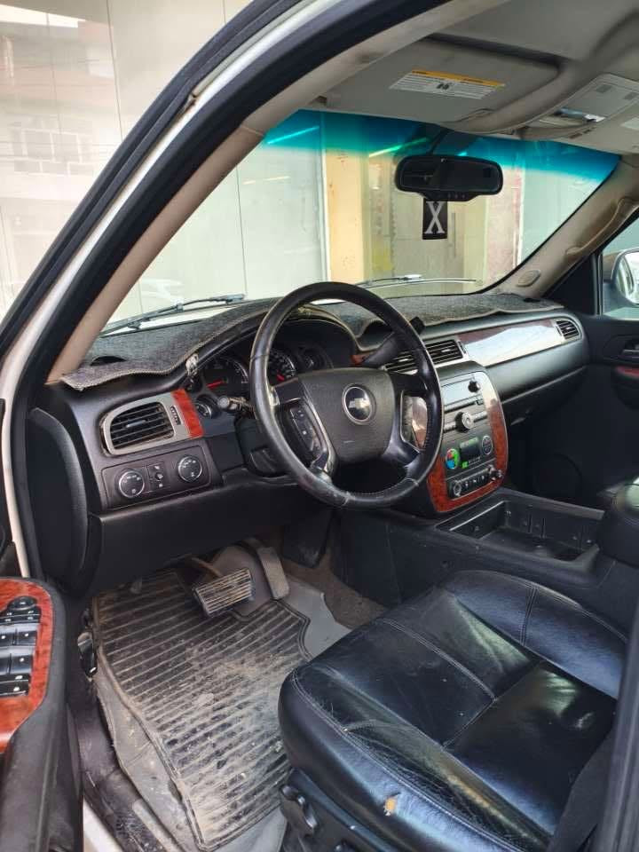 TAHOE 2009 LT
دەبڵ ئەکسل
جڵد
ناو ڕەش
کوشن ڤی ئای پی
حیزام بۆیاخ
٦٩ گەڵا معامەلەیەکی کەم 
***********
