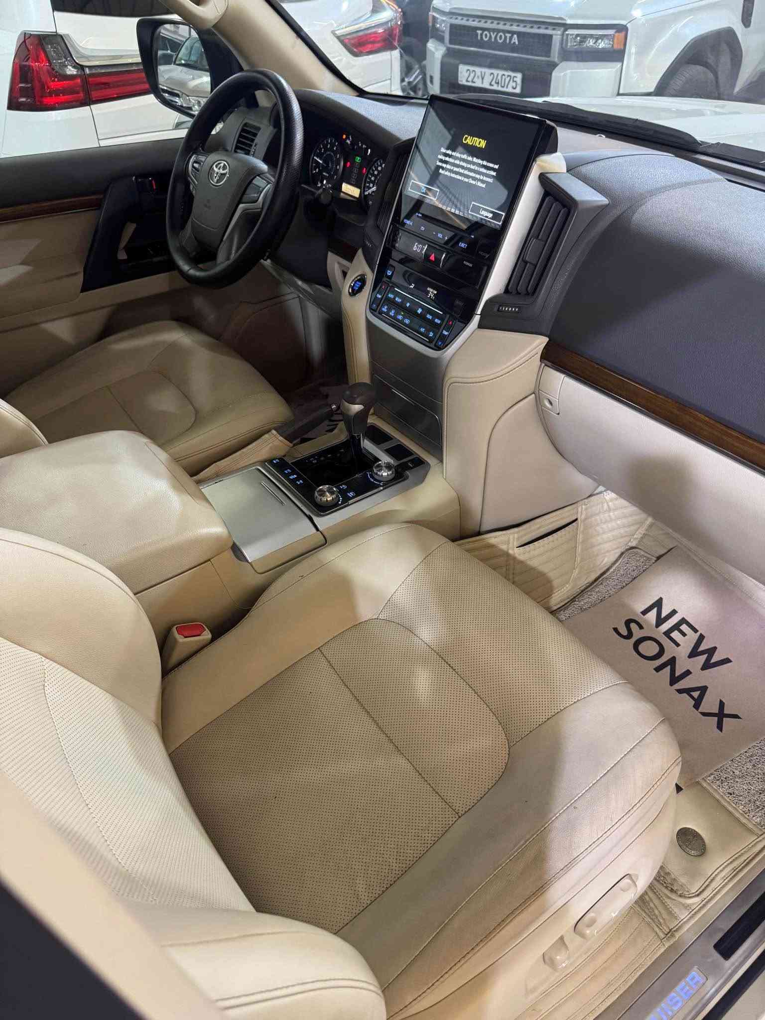 TOYOTA

LAND  CRUISER 

2018

GXR

WHITE    EDITION 

V8

4.6L

………………………………………………………………………….

تویوتا       لاندکروزەر  

2018    سپی  

8 پستن

مەکینە

4.6L

………………………………………………………………………….

وارد        خەلیجی

سفری     هەولێر

………………………………………………………………………….

100      هەزار        رۆیە

………………………………………………………………………….

مواسفات

کوشن   جلد

کوشن    کارەبایی

لایت   رەش 
 

شغال

تەبریت    مەرکەزیی

8  پەرەشووت

شاشە  بەرز 

بلاجکتۆر

لایت   زینۆن

حەساس

………………………………………………………………………….

بێ    بۆیاخ

بێ    تەزرە
 

بێ    تەحدیل

بێ   کرانەوە
 

………………………………………………………………………….

گێر  و   مەکینە   بەشەرت
 

هیچ  کێشەی  نیە

………………………………………………………………………….

رەقەم   و   سەنەوی   نوێیە

بەناوی    خۆمانە

………………………………………………………………………….

شوێن             هەولێر

معرض            جوهر

………………………………………………………………………….

 نرخ

………………………………………………………………………….

  
465                               وەرەقە أربيل, العراق
