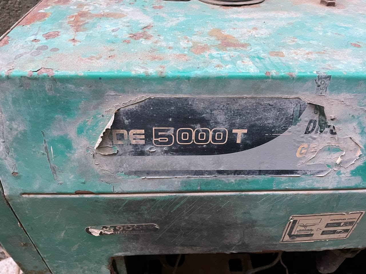 مولده كاز للبيع
كاما 5kv كاتم 

30امبير شرط الفحص شغاله 

كاتم للبيع 

السعر قابل للتفاوض 

الرجاء الاستفسار ***********

واتساب وبالخدمه
