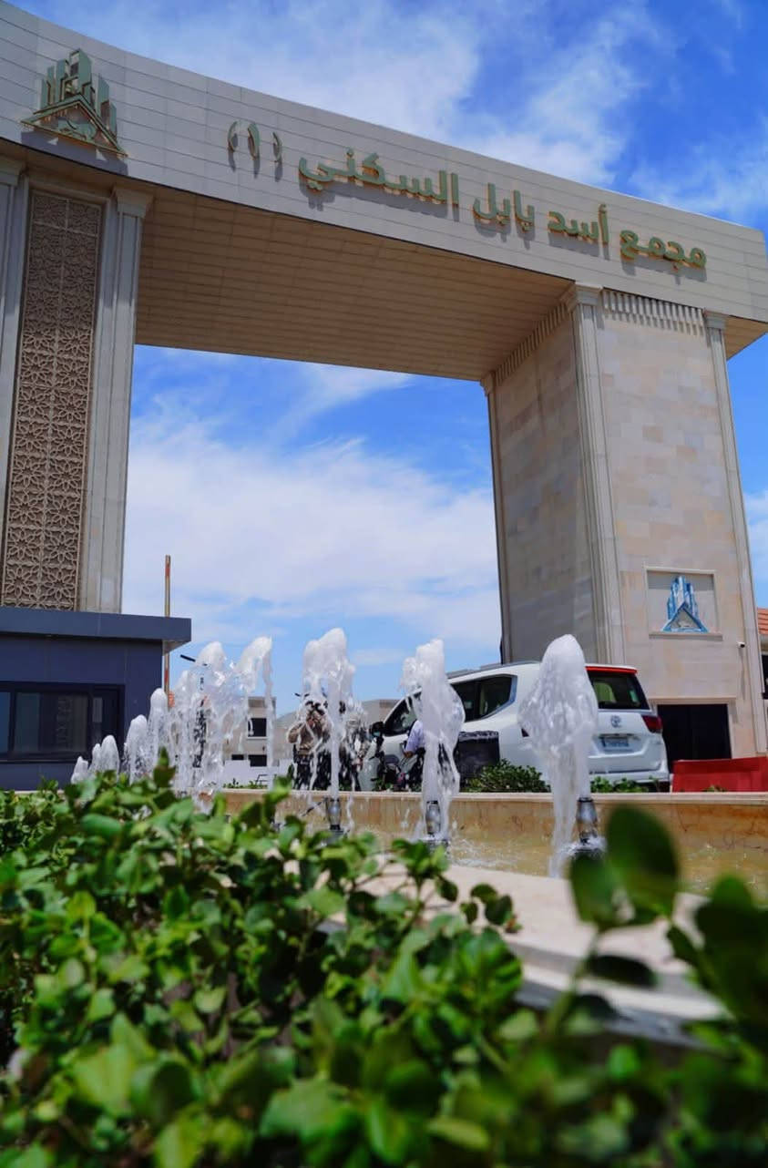 يتوفر لدى مكتب درة الجامعة 
دار ركن زيرو للبيع  داخل مجمع اسد بابل 1 جاهز للسكن المساحة 200 متر واجهه 10 متر يتكون من كراج 
استقبال 
غرفة معيشه واسعه  
مطبخ حار 
مطبخ بارد 
حمامات عدد 3 
غرف عدد 3 
مناور عدد 3 
بيت سمارت 
للطلب والاستفسار الاتصال
***********  ابو محمد  
*********** ابو يوسف 
*********** ابو طه

