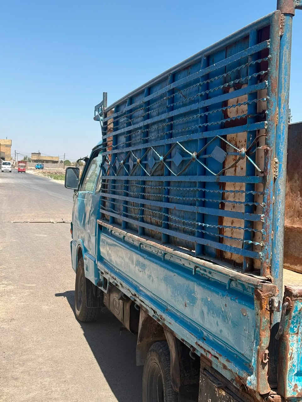 كيا بنكو للبيع موديل95 سعر 45وبيه مجال لشراي (اتصال***********)
