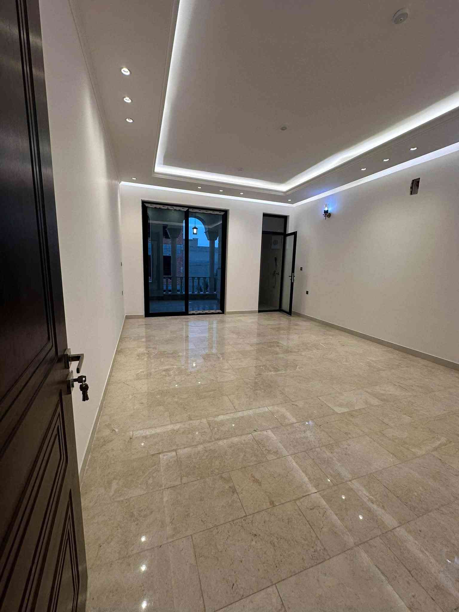 🏡 بيت زيرو للبيع – زيونة 710

📐 المساحة: 150 م²
🛏️ 4 غرف
🚿 خدمات متكاملة
✨ بيت زيرو – جاهز للسكن
📍 الموقع: زيونة 710

🏢 مكتب الودق للعقار
بيع • شراء • إيجار • استثمار عقاري

📞 للاستفسار والتفاصيل:
***********
***********

📩 نستقبل جميع العروض والاستفسارات
