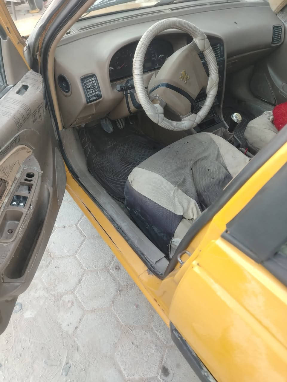 السعر ١٤
سلام عليكم سياره بيجو اكد موديل ١٣ رقم ميسان الماني مالكه ماواصله ابيع كوم حديد اتهد عن سرقه وطلب لعئشاري سياره جاهزه من كلشي وكلشي شغال كير ومكينه بل كارتون تخم تاير حداديه كهربائيات باتري كله جديد غرفته نفخ تبريد هستونيي شاد كبريسر تفحص وتشحن غاز مكان سياره نجف تواصل عن طريق ***********
