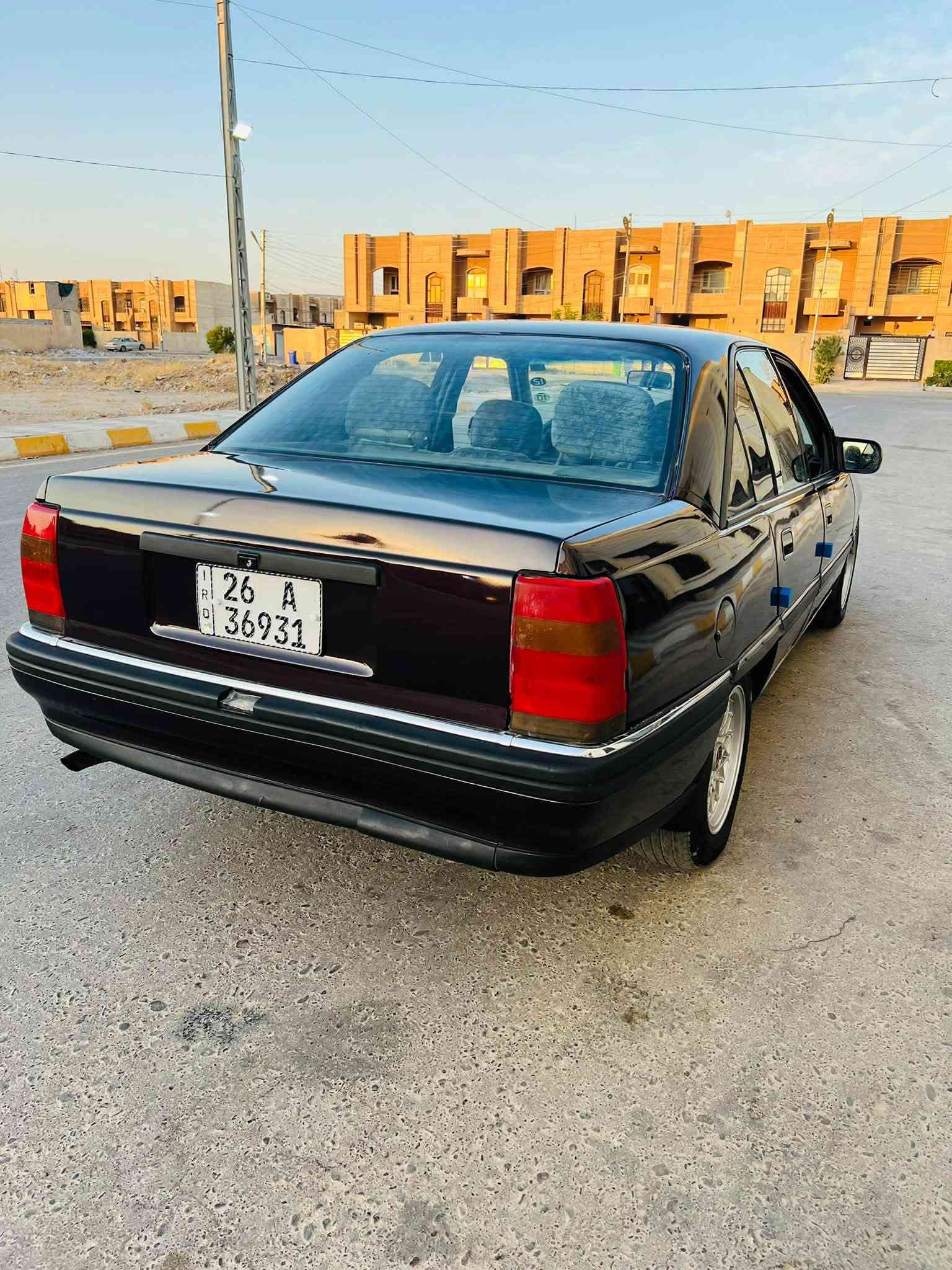 السلام عليكم …الحلال للبيع
بسعر مناسب جدا35$. ورقه اعتذر
عن الاقساط   السياره تبريد بلادي عايزه ترتيب 
🔵اوبل اوميكا موديل1993 
لون كرزلي. فاتح 
كير.  عادي بلادي شرط 
محرك. 2000 شرط نوزل المرغوب 
 صدر /تخم تاير /. كهربايات بلاديه كله شرط / لايت بلايت اصلي /السياره بلاديه بدون ضربه. بدون خياس بلاديه 
صبغ جمالي فقط 
الموصفات /سلايت جام كهرباء.  داخل السياره عل بلاد 
🛑السياره جاهزه من كلشي تشغل وتطلع 
باقي السياره مكفوله 
رقم صلاح الدين. دولي بسمي رقم وهزه كله جديد .بسمي  نفس اليوم  بسعر مناسب 35 بيها مجال 
⚠️مكان السياره تكريت القادسيه 
رقم ‭***********‬
