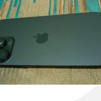 آيفون ١٦ برو ماكس • ٢٥٦ • بطارية ٩٠٪