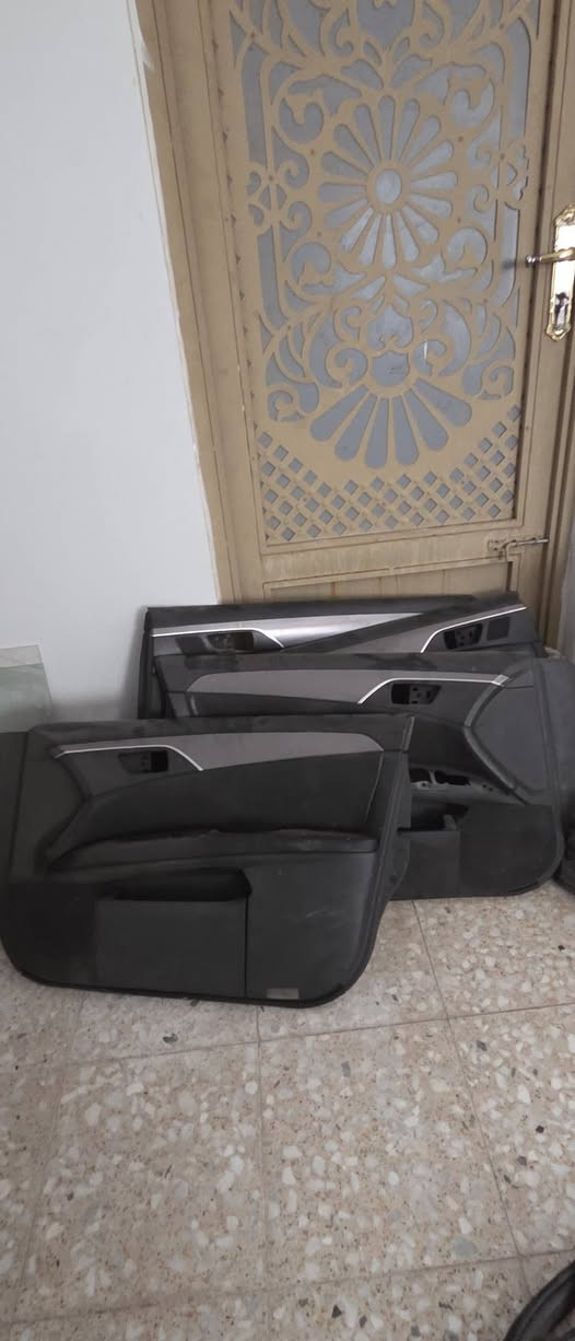 سلام عليكم عندي غراض افلون ٢٠٠٨ للبيع كما موضح في الصوره للتواصل رقم الهاتف ***********
