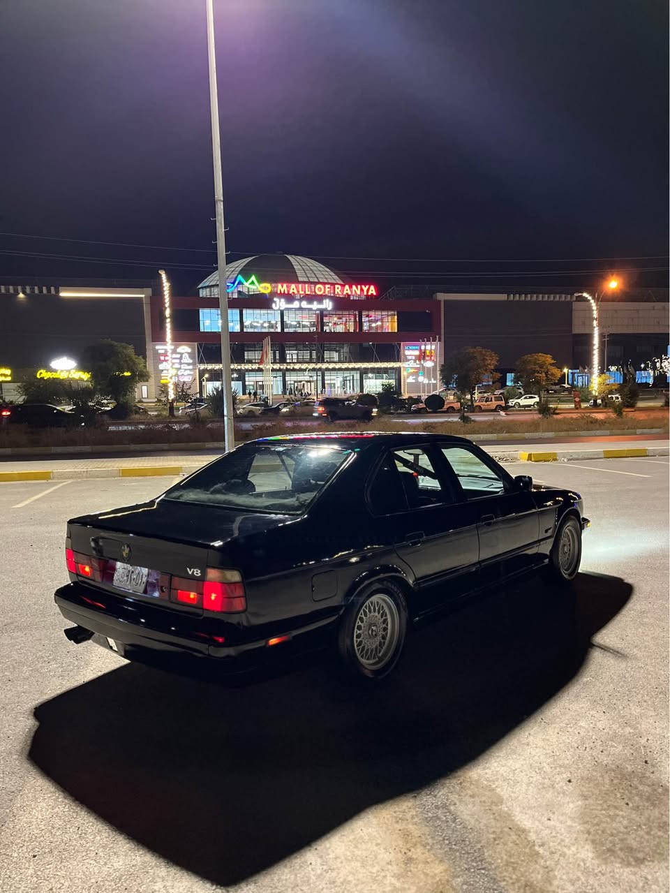 سلاوى خواى گه وره تان ليبيت BMW1994 مه كينه 525iتؤماتيك ته بريد له سه ر سويچ ABSكوشن جلد سو كان ئيم. كاره باى و هه مو گيانى به شه رت چوار ويلو تا يه ى حه سيرى لؤ كى بؤ به ستراوه ئا رم و تا حويل  هه ولير  كاره باى و هه مو گيانى به شه رت سه ياره كه ما شالله ده ويت زؤر جا يزه. شوين. رانيه.  *********** Singapore
