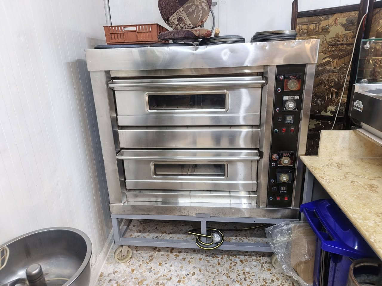 فرن • أجهزة منزلية • مطبخ