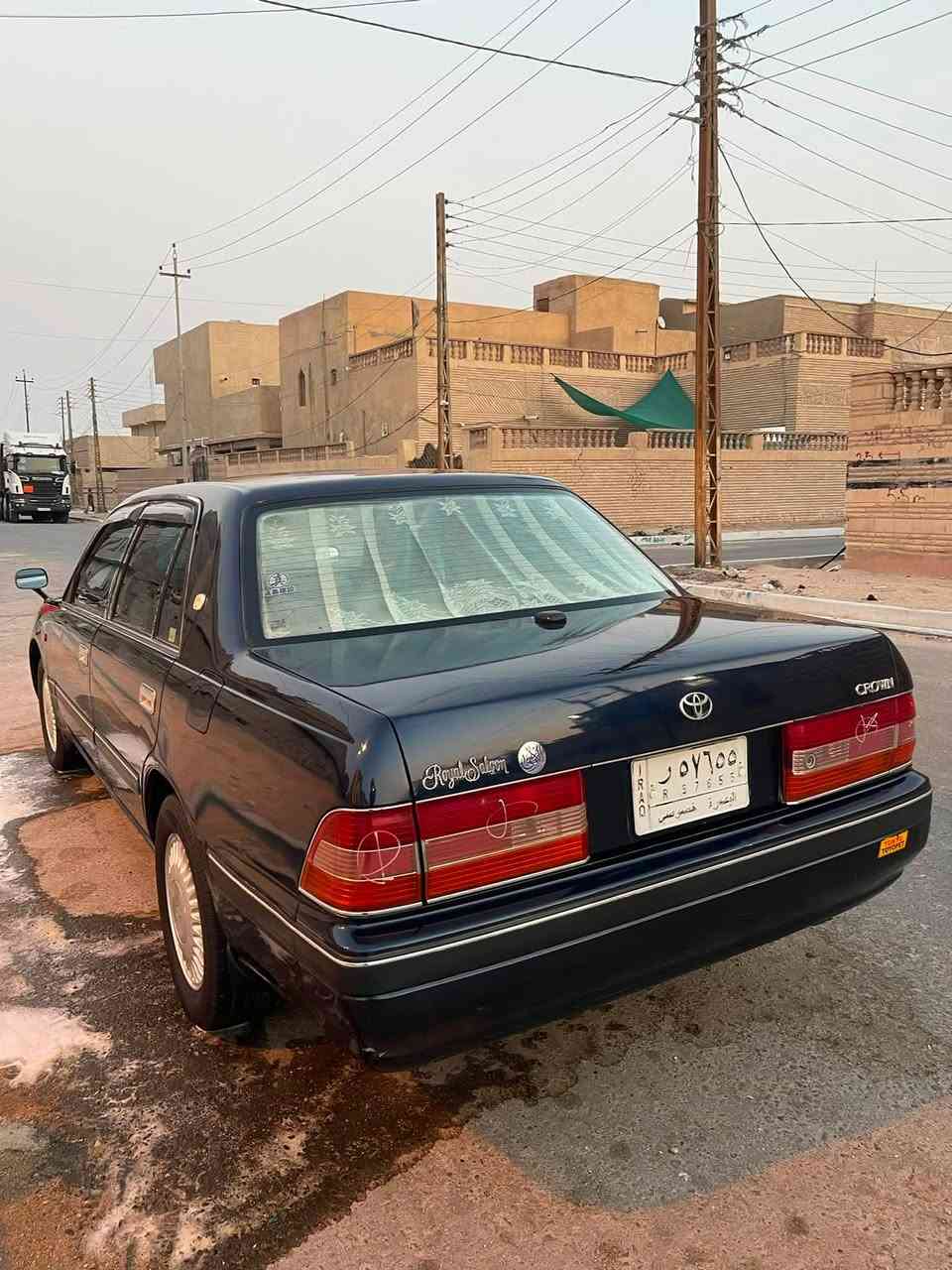 السلام عليكم رجاء اخوان اقرا التفاصيل قبل الاتصال 
للبيع راس الثور تكم ابتر ازرق نيلي مصبوغه عام اثر جراد مديل 1997 مكفوله من الكص والنقل جثه والعيب الشرعي والمكينه والكير كفاله والتبريد دواخل جدد حداديه جديده ارضيه جديده جامه اماميه جديده رقم بصرة مشروع وطني جام اربعه يصعد وينزل سنتر لك جديد رميونت فراش صندوق جديد والسعر ٨٥ وبيها مجال ان شاءالله العنوان البصرة الزبير 
رقمي ***********
