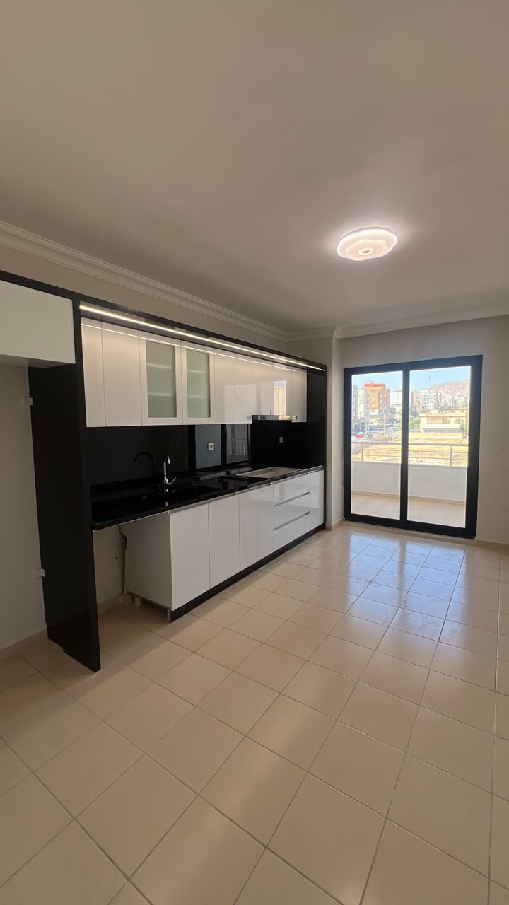 🏡 فرصة قد لا تتكرر… هل ستكون من نصيبك؟
🌿 واجهة بإطلالة مفتوحة تمنحك الهدوء 
 شقة مجمع افروستي
مساحة 168م
طابق 3
شمال.شرق
لمعرفة السعر:
***********
***********
