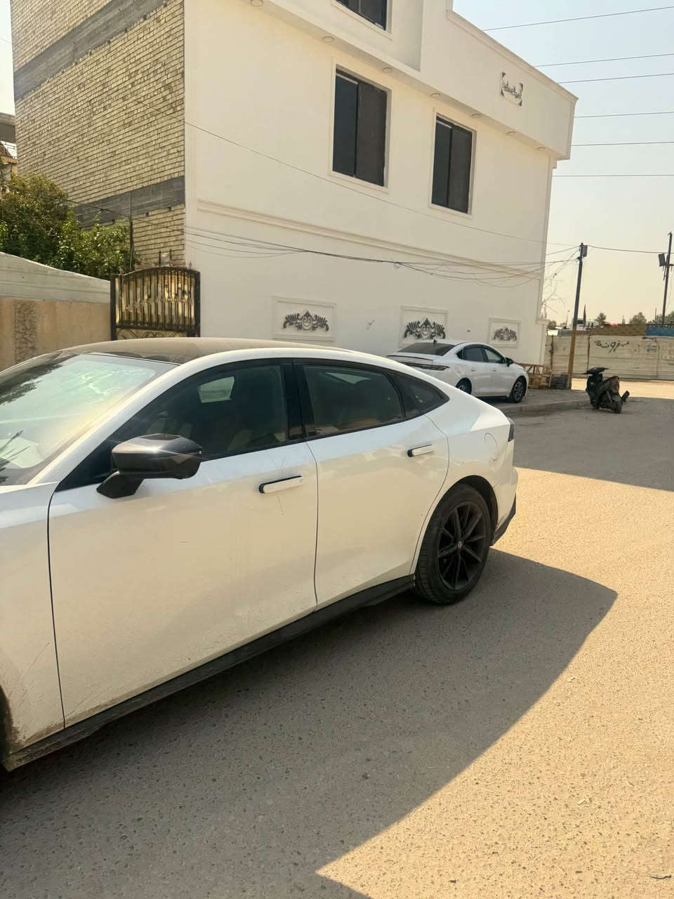 🚘 للبيع شانجان يوني-V موديل 2024

✨ سيارة نظيفة جداً واستخدام شخصي
📍 وكالة شركة شانجان البغدادي
🛡️ داخل الضمان – ضمان 10 سنوات
📏 ماشية 51 ألف كم

🔹 محرك 1500 تيربو
🔹 فول مواصفات
🔹 فتحة بانوراما
🔹 أنظمة قيادة ومساعدة متطورة
🔹 شاشة LED مع أنظمة القيادة
🔹 4 أوضاع قيادة: Sport / Normal / Eco / Smart
🔹 السيارة مستخدمة استخدام شخصي للدوام والتنقل
🔹 لا توجد حوادث أو صبغ حسب الفحص

💰 السعر: 24 مليون دينار
💬 مجال تفاوض بسيط للجادين فقط

📞 للاستفسار والتواصل: *********** بغداد, العراق
