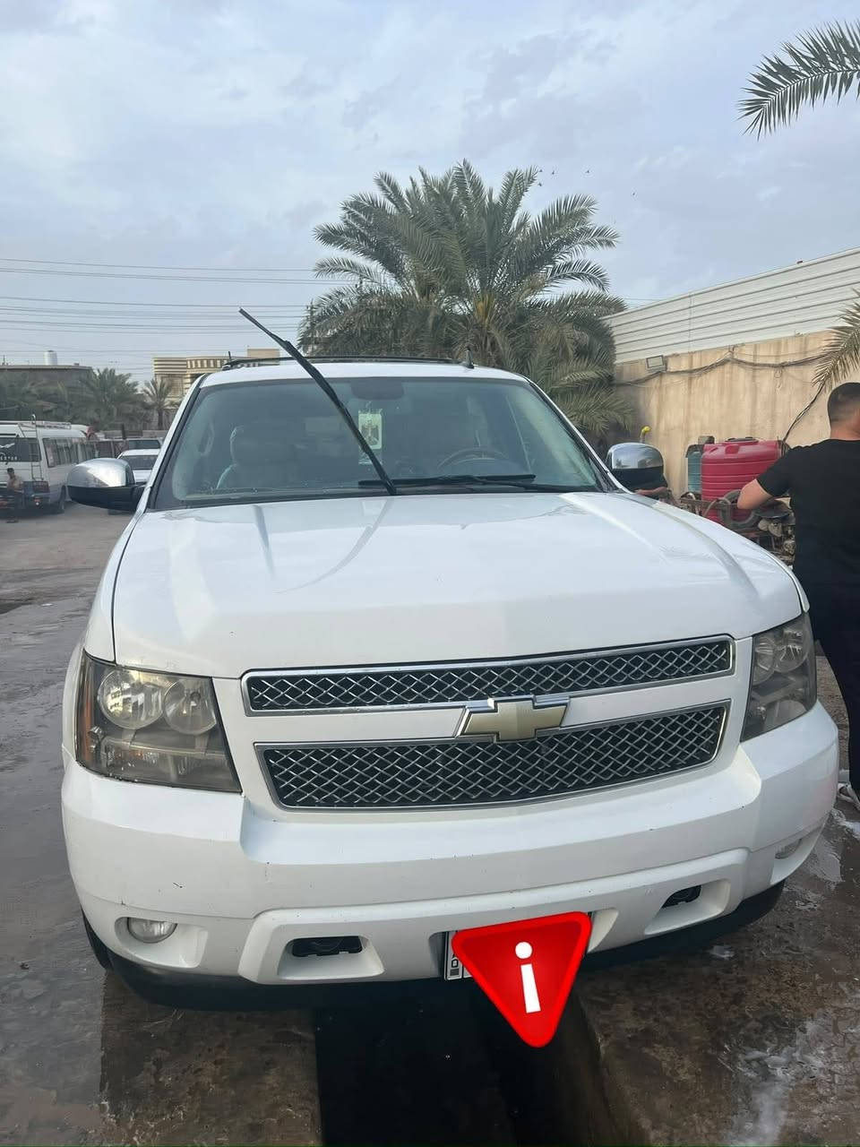 السلام عليكم للبيع تاهو2010LTZ اصل رقم بصره مداور ثاني يوم فول عدى الباب لخلفي  شاشه تحكمات سكليتر كهربائي  مكينه ٥٣٠٠  تبريد ثلج السياره كير مكينه بطل مبدل بيهه فقط   تبريد كله جديد و علفحص السياره بيها صبغ موضح بسونار ملاحضه بدايت خياس بلبيبان سعر 170وبيهه مجال مكلف بنشر ***********
