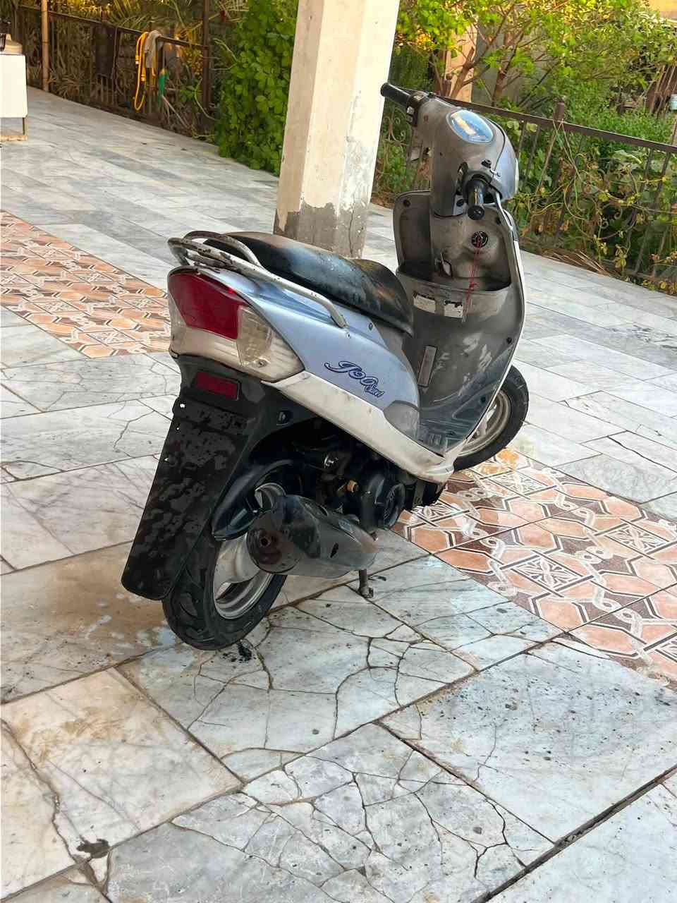 دراجه ماكس قجمه مكفوله من كلشي تجي تفحص وتاخذ ختم واحد وي المكينه دراجه ما متعوبه مكينه ناعمه بمحرم طالعه من حاويه سهر 850 مكاني الهوير رقمي ***********مستعجل علا بيعتها
