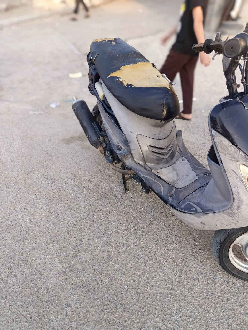 سلام عليكم درجة ماكس منغولي 55لبيع نضيف كلشي شغال بيه سلف مكينه ناعمه شلعه ومشي سعرها مناسب 300مكان ناصريي مركز وشراي ***********يتصل عله رقم مستعجل عليه بيع
