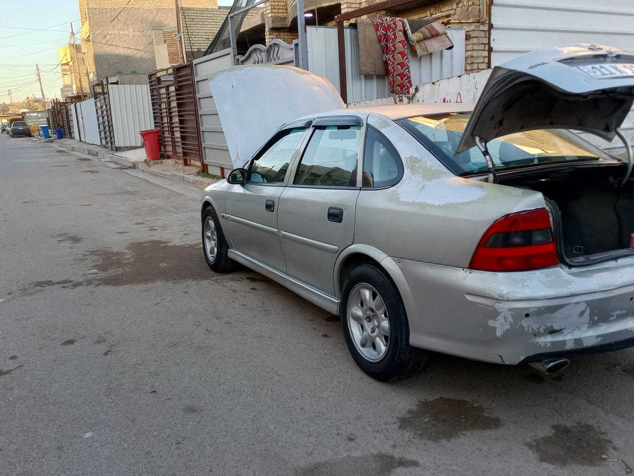 السلام عليكم فكترا موديل 2001كير ومكينه جدد كهربائيات كلهة شغاله جام اربعه كهرباء اربعه دسك ايبيس مكينه 2000مسكر كبس كير اوتو تبريدهة كله جاهز بي بوري مزروف مكاني بياع تقاطع درويش السعر 35وبيهة مجال رقمي ***********
