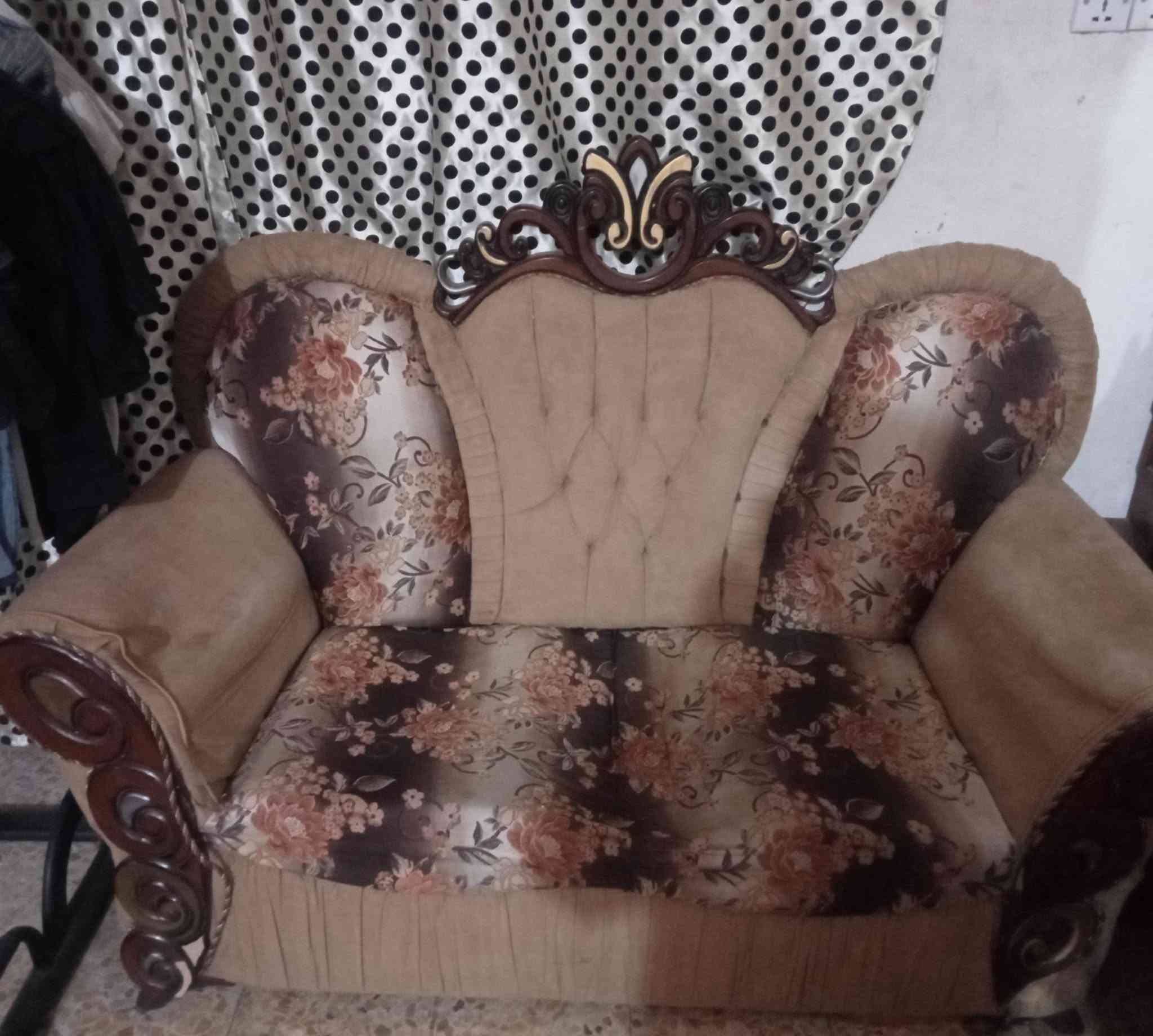 قنفات مال بيت نضيف سعره 70 تصال على الرقم ***********
