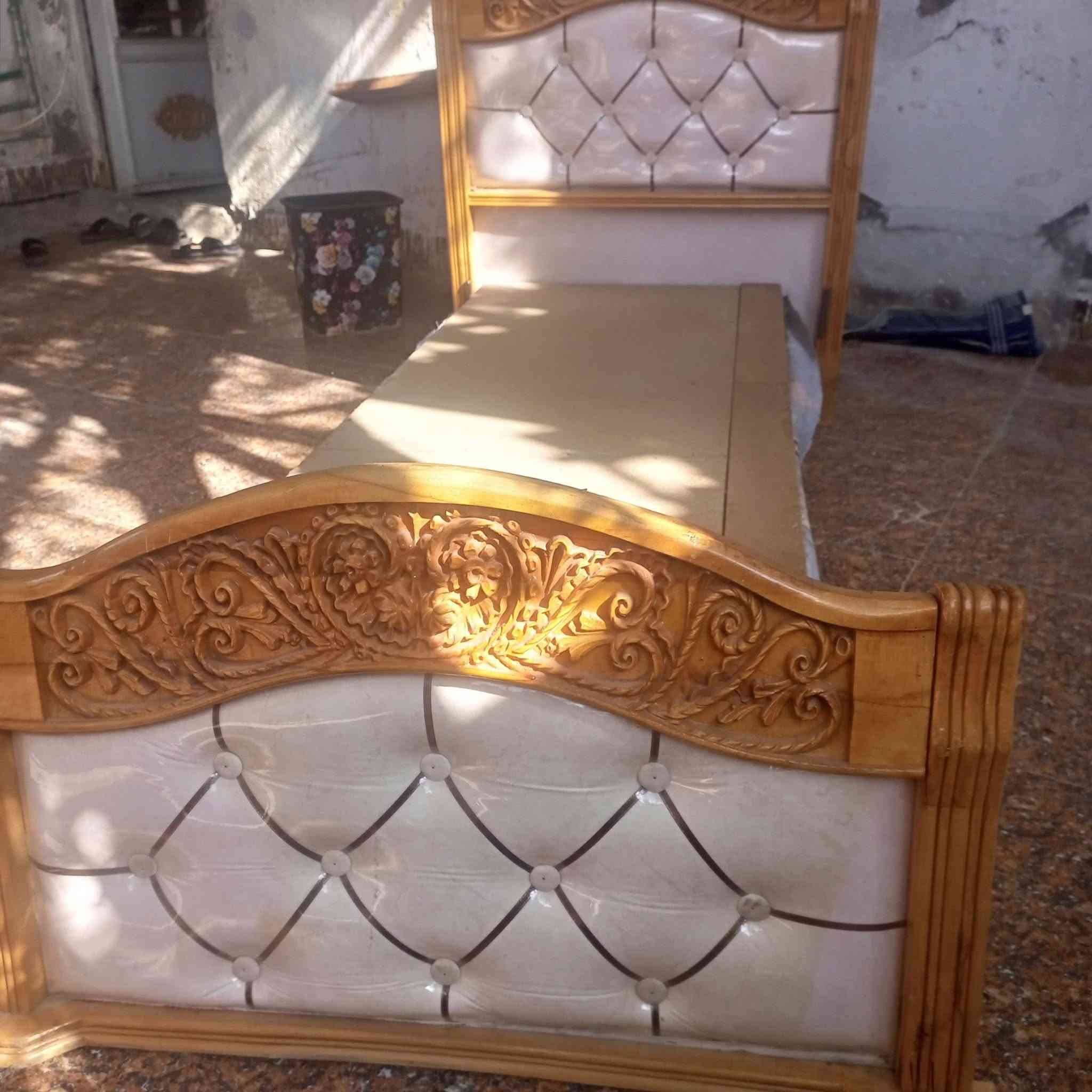 جرباية نفرين • كاونتر خشب • عربانة طفل