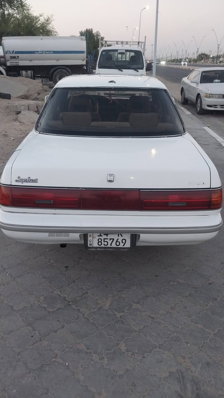 سلام عليكم كرسته كصيف للبيع مديل 92سنويه 28 مكينه وكير ونجي كفاله كهربائيات حداده جاهزه تجي بعينك وشوف كفاله كص ونقل وضربه ومن عيب الشرعي رقمها بصره  سعر 53وبيها مجال عنوان  بصره زبير رقم الهاتف ***********
