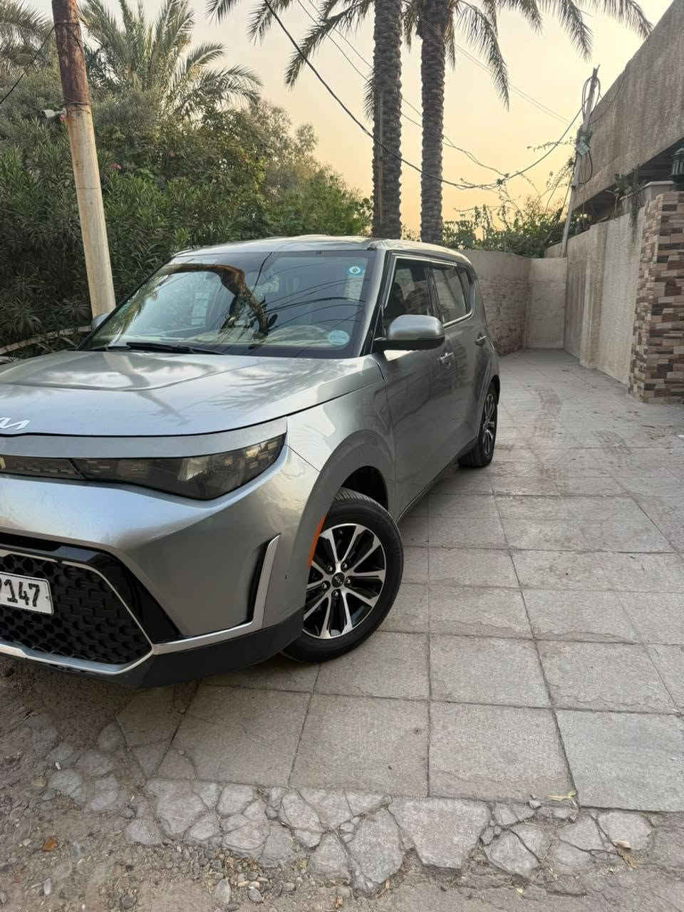 🚘 كيا سول 2023 للبيع
🔹 ماشية 26 ألف كم
🔹 فول مواصفات عدا الفتحة
🔹 السيارة بدون كص
🔹 كاملة وما بيها أي نقص
🔹 صور الحادث متوفرة، للي يريد الصور يراسلني وأدزله الصور
📍 المكان: بغداد – الأمين الثانية

💰 السعر: 100 ورقة

📞 للاستفسار:
***********
