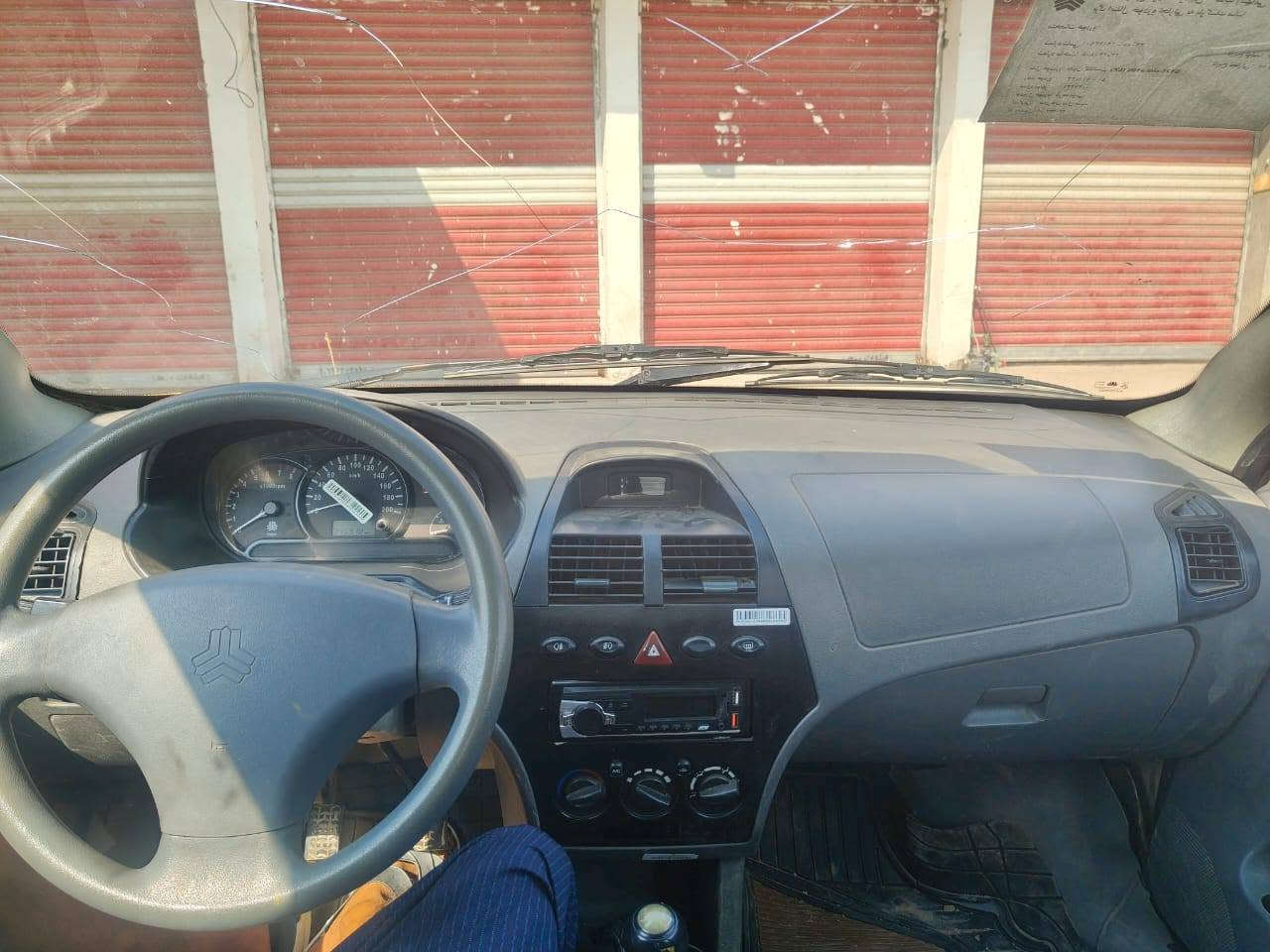 سلام عليكم طيبه للبيع
موديل 2015 رقم بغداد انكليزي 
محرك گير تبريد فول 
مع راديترات ومروحه ستاركس جدد
تايرات وصدر جديد
سياره بيها باب خلف السايق والجاملغ الخلفي 
وضربه خفيفه كلش بحيث الباب مامفتوح 
سعرها 30
رقم الهاتف ***********
