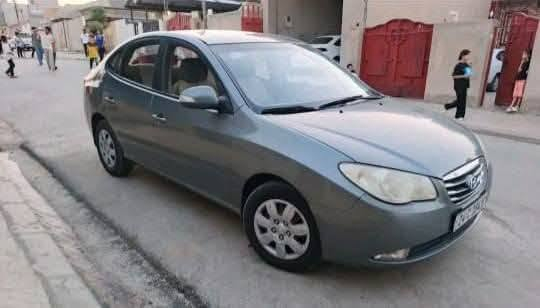 🚗 للبيع | هيونداي إلنترا 2011
- 🔹 اللون: نفطي
- 🔹 المحرك: 1600، ما مفتوح
- 🔹 الكير: عادي
- 🔹 الممشى: 261 ألف كم
- 🔹 السنوية: مجددة لغاية 2028
- 🔹 السيارة باسمي وشرط التحويل
- 🔹 أوراقها كاملة والتحويل فوري
- 🔹 التواير الأربعة جديدة
- 🔹 التبريد ثلج
- 🔹 السيارة جاهزة

الملاحظات:

- باب السايق بيه علّة باردة.
- السقف بيه شبر مكحول.
- باب الراكب بيه صبغ لحد المصطرة.
- صفراية الكير للغيار الثالث (3) رايحة.

📞 للاستفسار ***********

