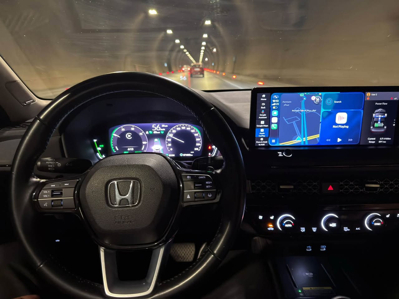 للبيع – هوندا اکورد هایبرید اعلی فئە تورنك ٢٠٢٤ 🔥🔥
                               Honda Accord Hybrid Touring 2024
ماشیە 44 الف مایل 
لون اسود 🔥🔥🔥🔥
مرقمە کامل جاهز 

• محرك هايبرد 2.0 لتر اقتصادي جداً بالوقود

📄 تفاصيل السيارة:
• ارباكـات راجعة سيستم 
• السيارة بها الجاملخ الأمامي الأيمن صبغ فقط بدون دواخل
رقم شاصی 1HGCY2F88RA055545
📞 للمزيد من المعلومات:
***********
واتساب موجود
