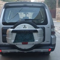 باجيرو • ٢٠٠٩ • ٦ سلندر
