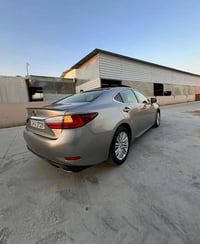 لكزس ES350 • ٢٠١٧ • V6