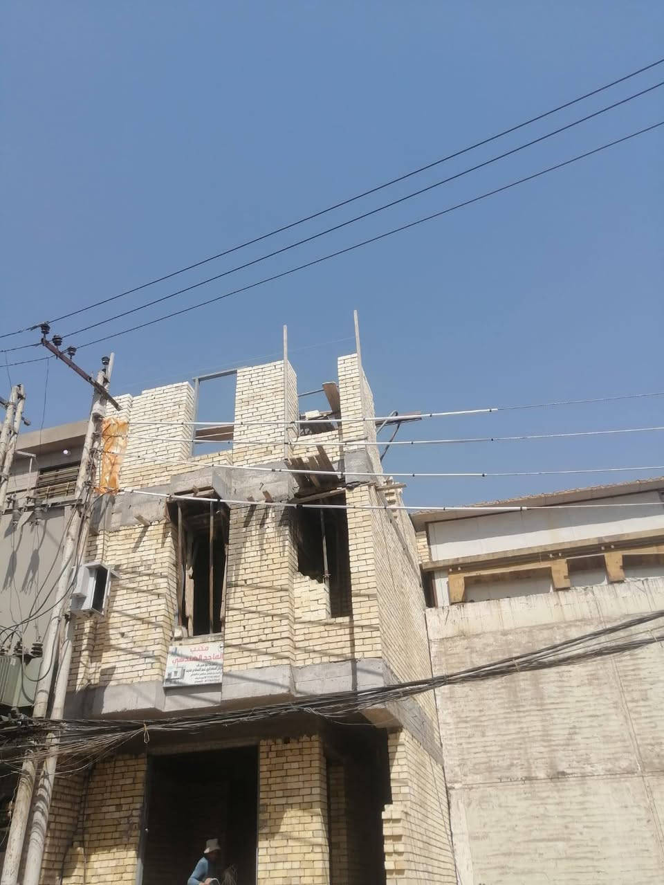 بناء درجة أولى • باليومية • طابوق فرمستون بلوك