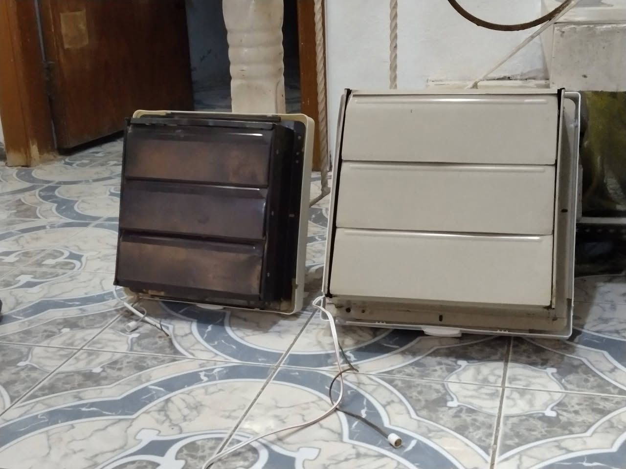 ساحبات اصلية 
12 انج 25 الف
10 انج 20 الف 
نظيفااات جدا 
مكاني بعقوبة السوامرة 
الرقم ***********
