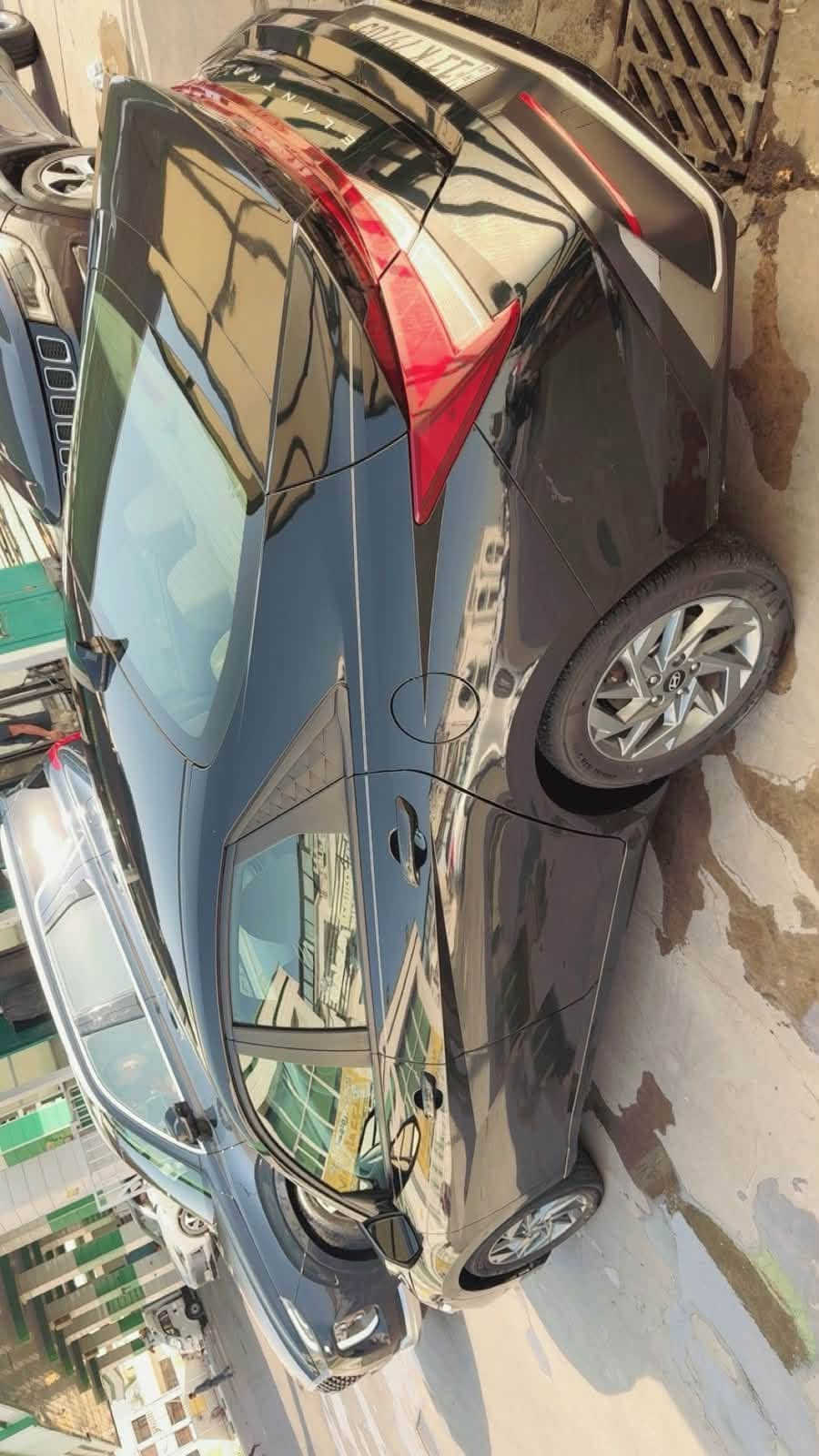 النترا 2024 وارد امريكي
حادثها جاملغ خلفي مصلح وباب مبدل بدون ايرباك 
رقم بغداد باسمي 
كير محرك تبريد صدر كفاله على وضع الشركة
ماشيه 27 
مابيها اي نقص
مواصفاتها 
بصمه
تشغيل عن بعد
رادار امامي خلفي جانبي
شاشه دجتل متصله
كأمره 
تحديد مسار 
مانع اصطدام
تبريد بيانو
مانع تزحلق
لد امامي 
لايتات زنون
تحكمات ستيرن 

السعر 139 وبيها مجال حك الجيه 
مكاني بغداد الدوره
***********
