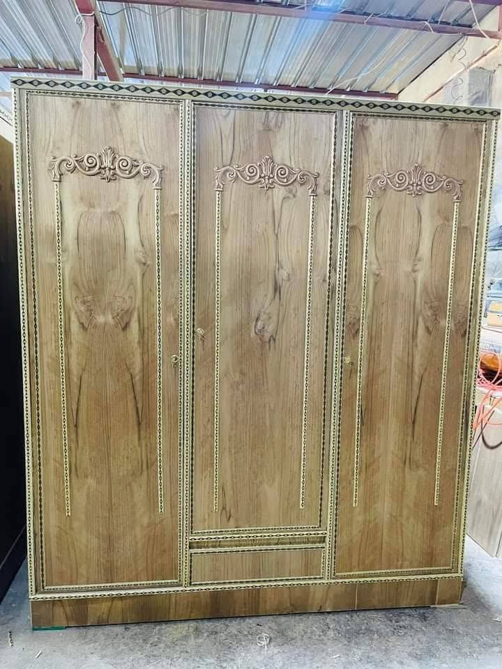 معمل نجاريه حاج اشرف يوجد انواع كناتير صاج أو تركي حسب الطلب يوجد نقد قسط ***********
