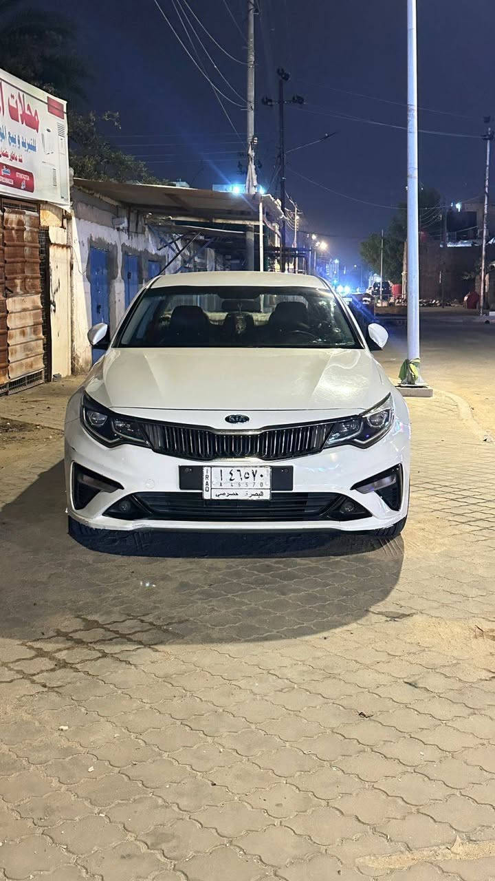 سلام عليكم أوبتيما كيا فايف موديل ٢٠٢٠ وارد كوري سياره جهاز من كلشي بس بيه صبغ سنويه ٢٠٢٨بسم خالي ماشيه ٦٥الف السعر ١٤٨رقم تليفون ***********
