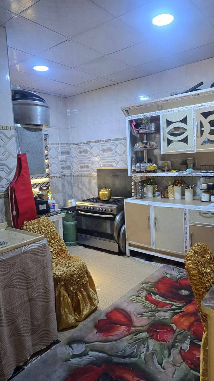 بيت وقف سني مسجل للبيع
في قضاء ابو خصيب 

مساحة البيت 220 متر 

يحتوي البيت على غرفتين ودوانية وصاله ومطبخ وحمام+ كراج 

البيت قريب على سايدين رئيسي  200 متر

السكف سندويج 

السعر المطلوب 53 مليون وبي مجال شي بسيط
للتواصل***********
