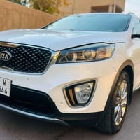 سورنتو 2015 خليجي شكل 16  7 راكب مكفولة من الصبغ والتبديل ماشية 130 حق...