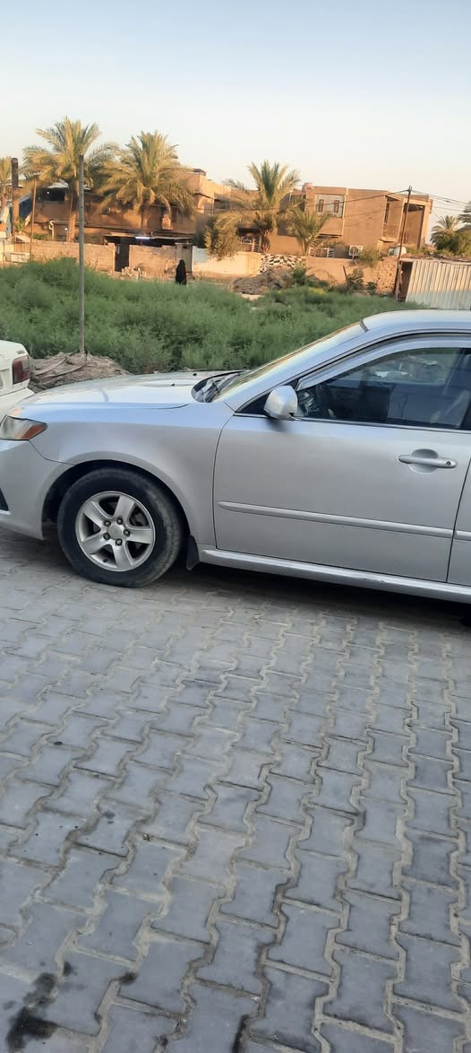 للبيع اوبتما لوتز ٢٠٠٩رقم بغداد دولي محرك دوش ٢٠٠٠ محرك وكير جيد جدآ تبريد جديد بيها حزام بدون دواخل وبيه جراد سعر ٧٨ اي استفسار ***********
